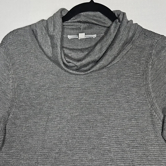 Adrienne Vittadini Size Medium Steel Gray Ribbed Tunic Turtleneck Sweater - Picture 7 of 16